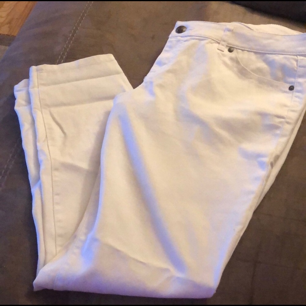 Torrid Stretch Jeans - excellent condition